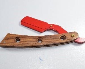 New 3 Holes Wood Handle Design Clip Razor